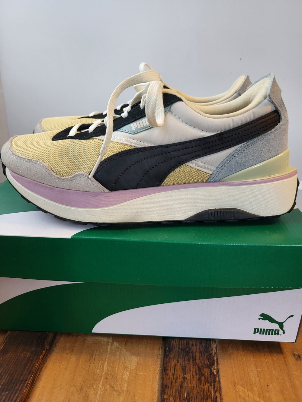Puma Women's Yellow Black White Retro Runner Sneakers - Picture 3 of 7